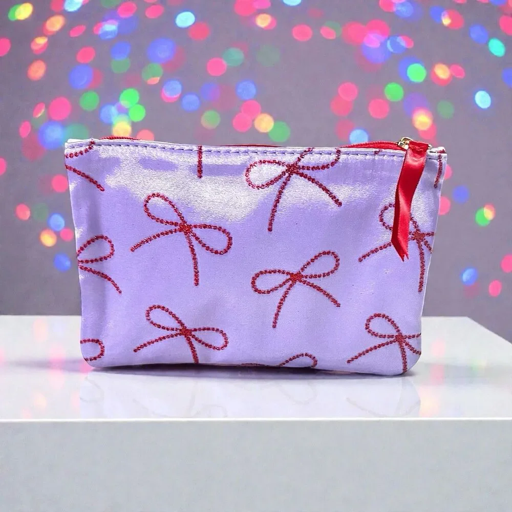 December 2025 Ipsy Glam Bag NWOB 5x7” - Bag only